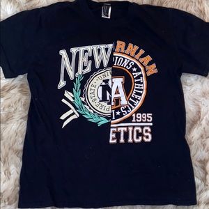 Forever 21 Medium black tshirt